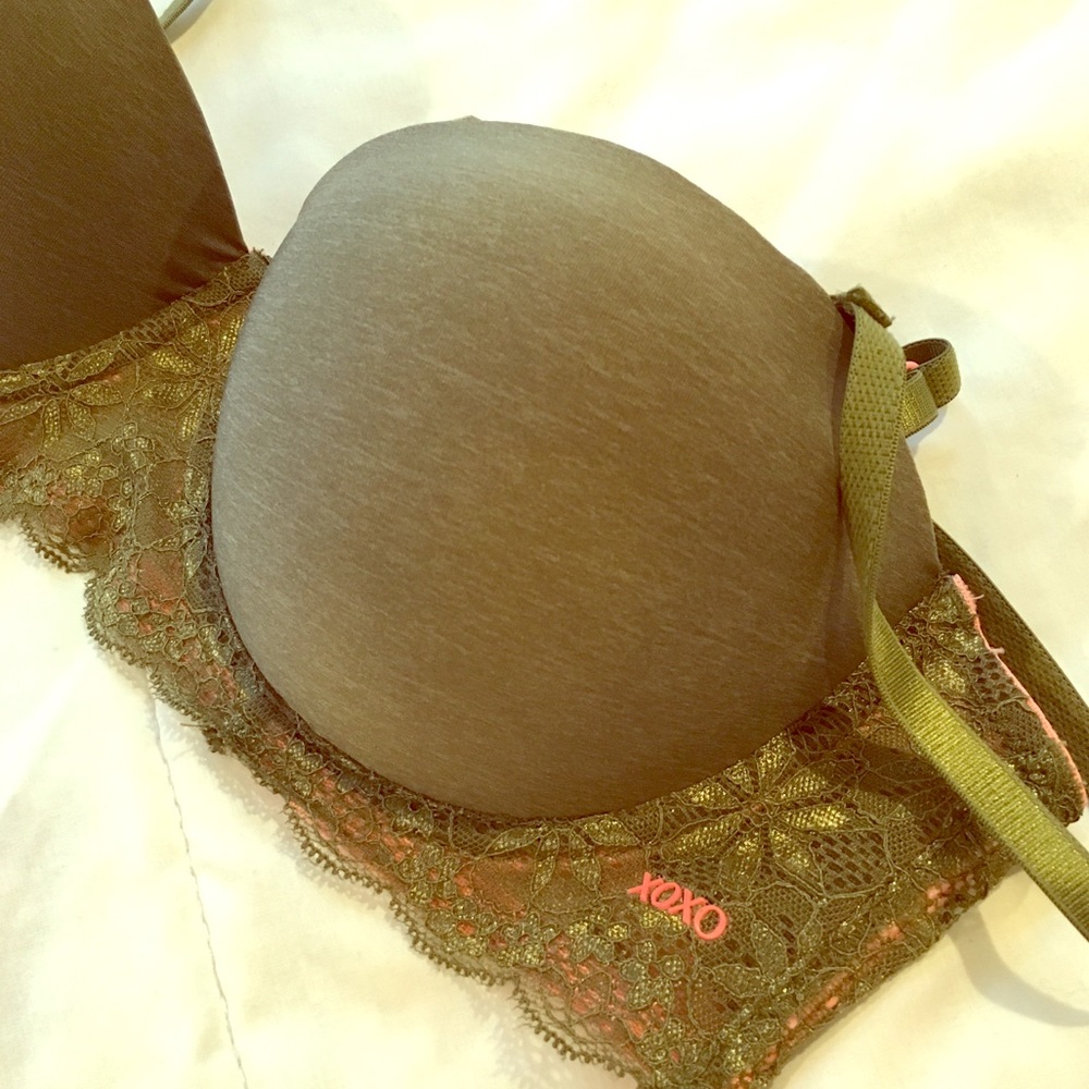 Sexy green XOXO bra 36C